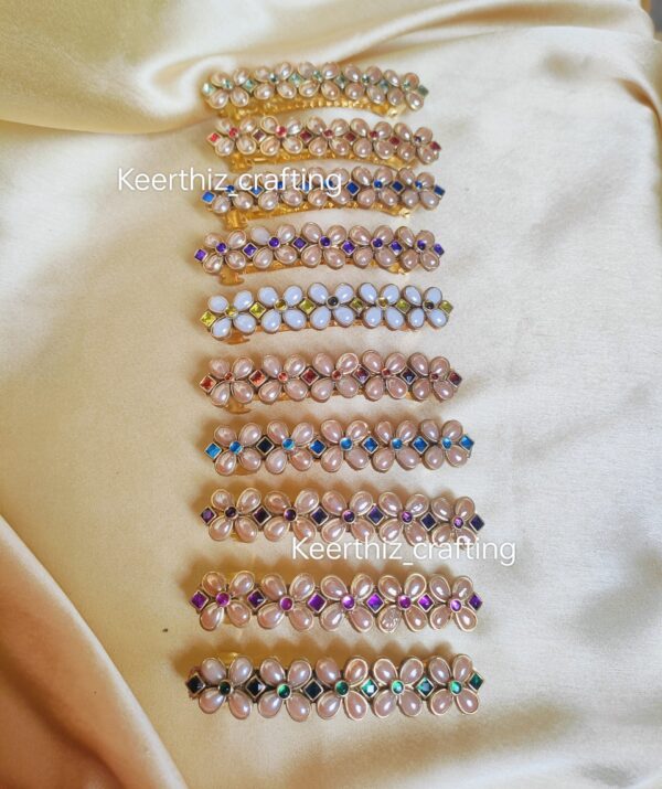 Handmade 3D Kundan Hairclip -pearl petal hair clip