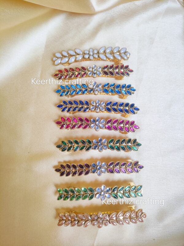 Handmade Kundan centre Hairclip-Bridal & Festive Hair Accessories-8cm length-1piece