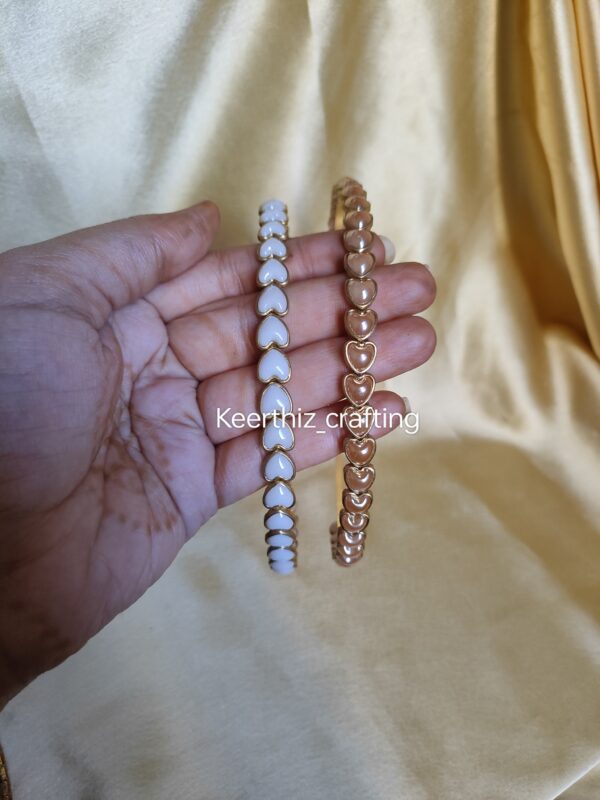 Kids Kundan Hairband-heart pearls -1 piece