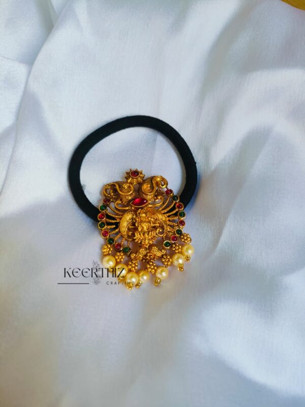 Antique Hair Tie – Premium Antique Hair Accessory for Festive & Gifting Needs